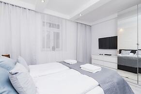 Apartment Lubelska Krakow by Renters