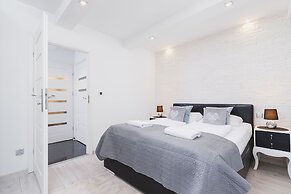 Apartment Lubelska Krakow by Renters