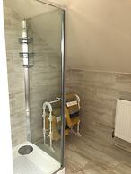 Entire Cosy Home From Home Country Retreat