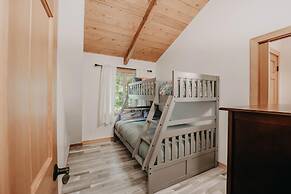 Mt Baker Lodging Cabin 48 Sleeps 7