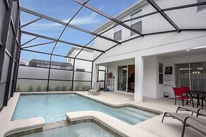 Spacious Home With a Large Pool Near Disney