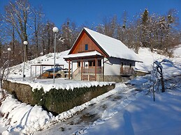 Valley View Holiday Home Mrak With Sauna