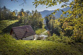 Valley View Holiday Home Mrak With Sauna