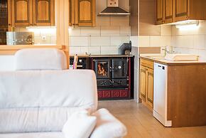 Valley View Holiday Home Mrak With Sauna