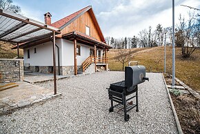 Valley View Holiday Home Mrak With Sauna