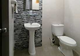 Hotel Plaza by DOT Light