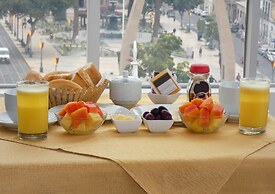 Hotel Plaza by DOT Light