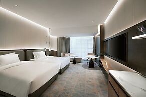 Crowne Plaza Wuhan Optics Valley by IHG