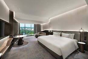 Crowne Plaza Wuhan Optics Valley by IHG