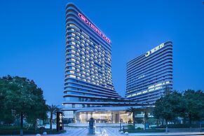 Crowne Plaza Wuhan Optics Valley by IHG