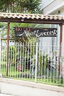 Hotel Mount Everest