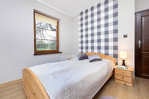 Holiday House Malechowo 5 by Renters