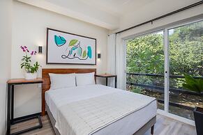 Joint Boutique Hotel