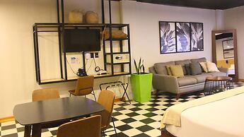 Joint Boutique Hotel