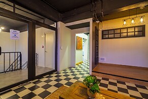 Joint Boutique Hotel