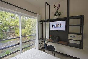 Joint Boutique Hotel