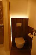 Meyn's Apartments & Hotel