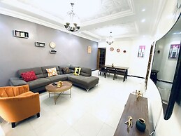 Mam Lovely 3-bed Apartment in Dakar-almadies