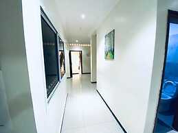 Mam Lovely 3-bed Apartment in Dakar-almadies