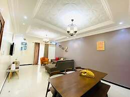 Mam Lovely 3-bed Apartment in Dakar-almadies