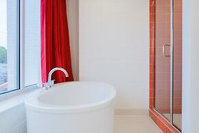 The Gallatin Nashville