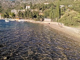 Beautiful 3-bed Villa in Zaton Mali