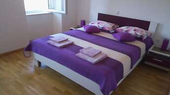 Beautiful 3-bed Villa in Zaton Mali