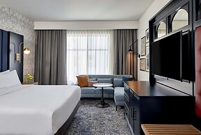 The Hamilton Alpharetta, Curio Collection by Hilton