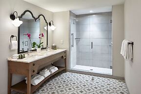 The Hamilton Alpharetta, Curio Collection by Hilton
