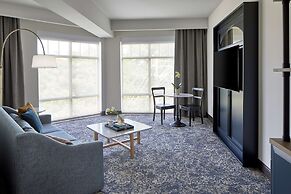 The Hamilton Alpharetta, Curio Collection by Hilton
