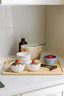 Sonder by Marriott Bonvoy Jewelers Row Apartments Millenium Park