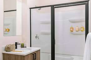 Sonder by Marriott Bonvoy Jewelers Row Apartments Millenium Park