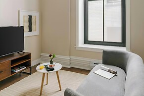 Sonder by Marriott Bonvoy Jewelers Row Apartments Millenium Park