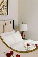 Sonder by Marriott Bonvoy Jewelers Row Apartments Millenium Park