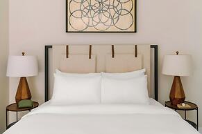 Sonder by Marriott Bonvoy Jewelers Row Apartments Millenium Park