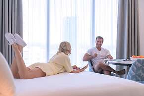 Meriton Suites Surfers Paradise