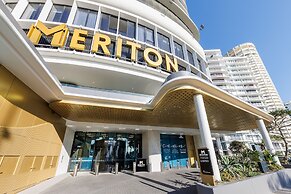 Meriton Suites Surfers Paradise
