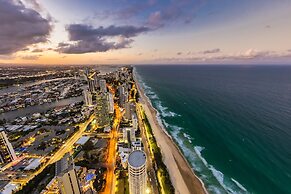 Meriton Suites Surfers Paradise