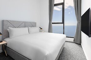 Meriton Suites Surfers Paradise