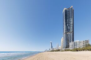 Meriton Suites Surfers Paradise