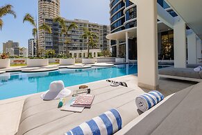 Meriton Suites Surfers Paradise