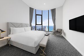 Meriton Suites Surfers Paradise