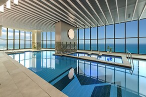 Meriton Suites Surfers Paradise