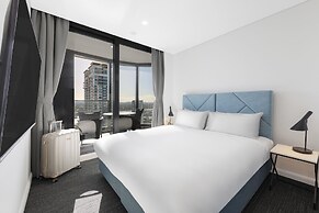 Meriton Suites Surfers Paradise