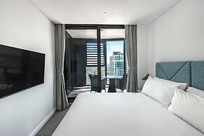 Meriton Suites Surfers Paradise