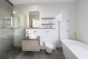 Meriton Suites Surfers Paradise