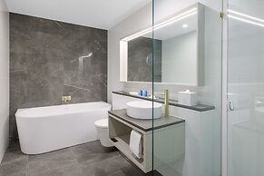 Meriton Suites Surfers Paradise