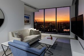 Meriton Suites Surfers Paradise