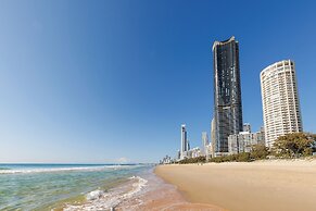 Meriton Suites Surfers Paradise