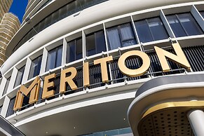 Meriton Suites Surfers Paradise